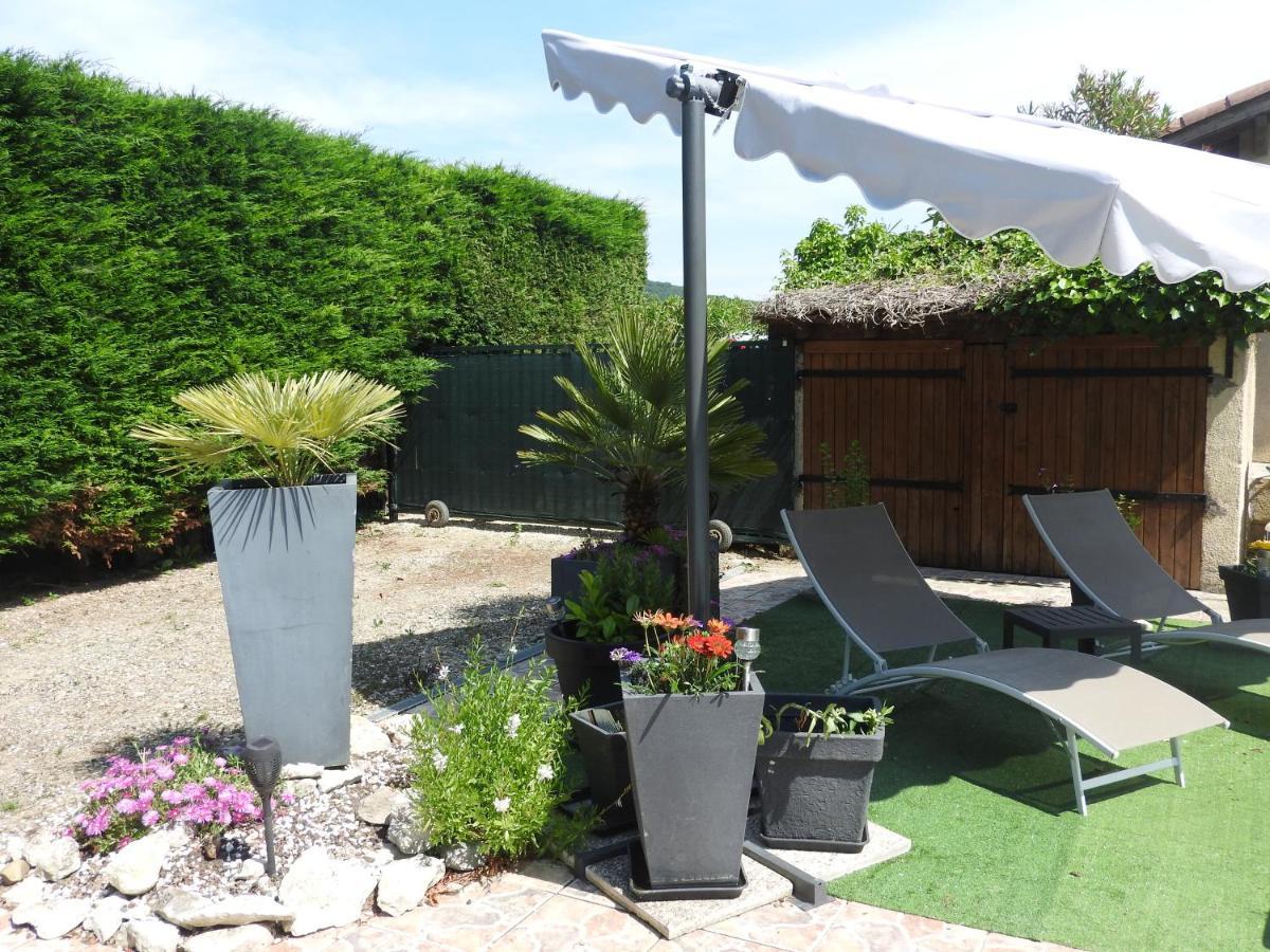 Appartement mansardé et climatisé 50 m2 Pompignan  Exterior foto